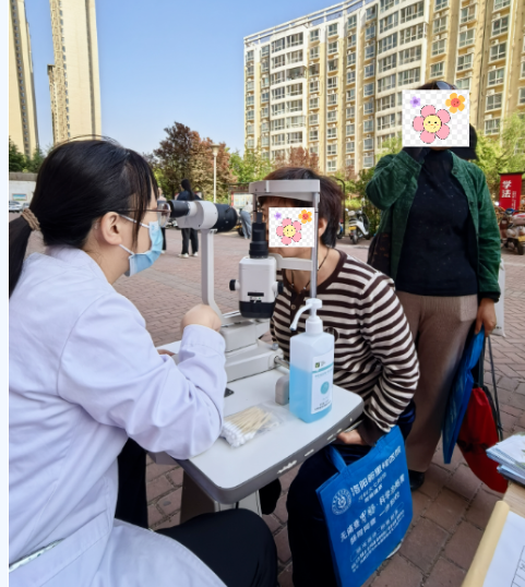 眼科义诊进社区·健康服务暖人心