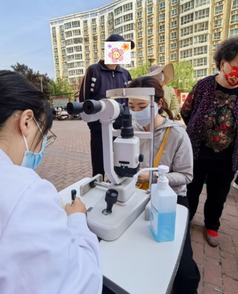 为什么越来越多年轻人眼底病高发？